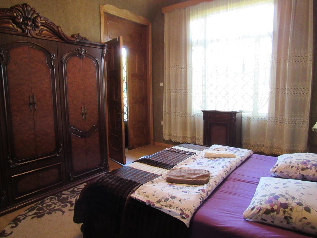 Guest House Levan II Dadiani Zugdidi Luaran gambar